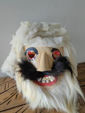 Mască piele – diverse modele